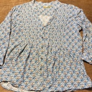 Rock Flower Paper‎ size medium blouse N3